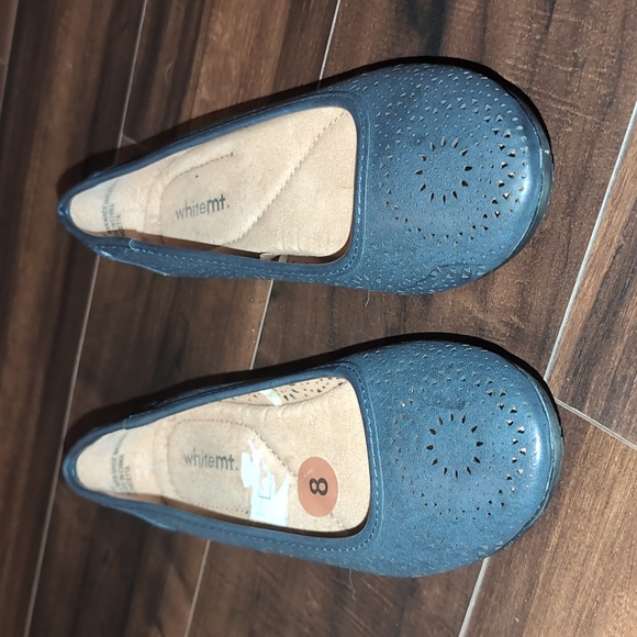 Navy Eyelet Flat - Picture 2 of 4